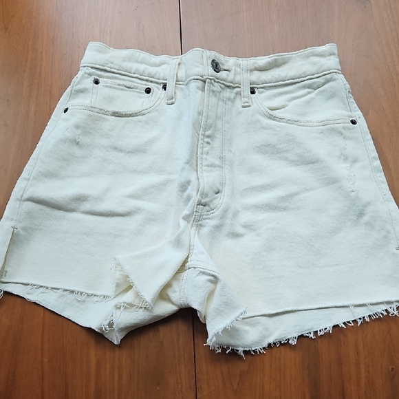 Abercrombie & Fitch Cream Jean Shorts - Picture 1 of 4